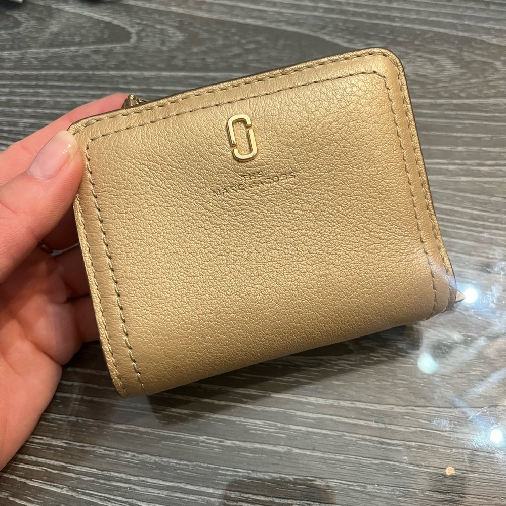Marc Jacobs wallet
